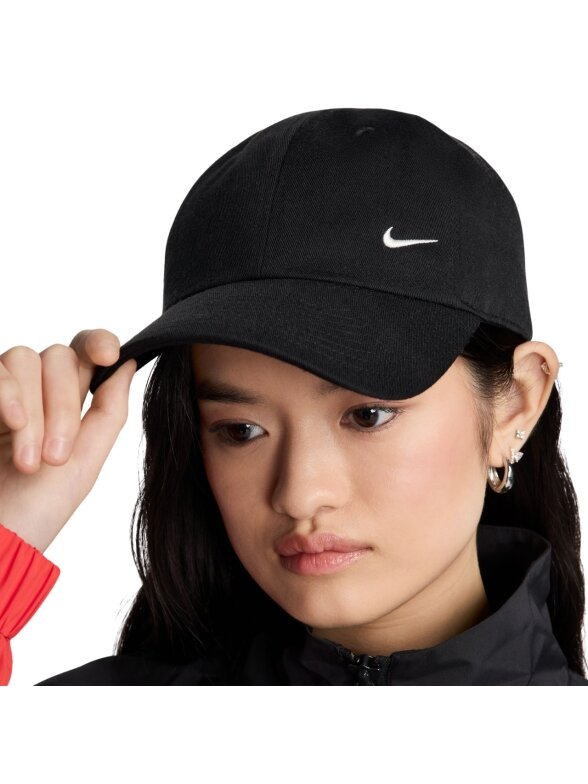 Nike Club kepurė su snapeliu juoda FZ5698 010 6