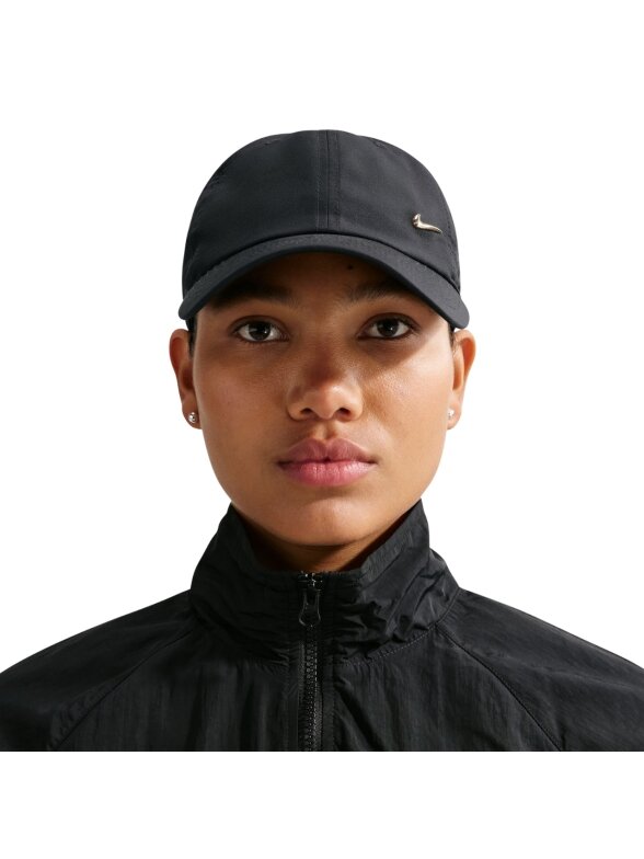 Nike Dri-FIT Club kepurė su snapeliu juoda FB5372 011 6