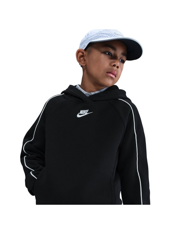 Nike Sportswear Club Fleece vaikiškas treningas juodas HQ9318 010 4 Nike Sportswear Club Fleece vaikiškas treningas juodas HQ9318 010 4