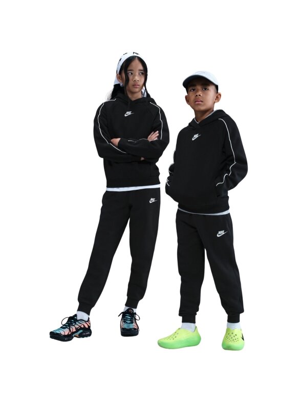 Nike Sportswear Club Fleece vaikiškas treningas juodas HQ9318 010