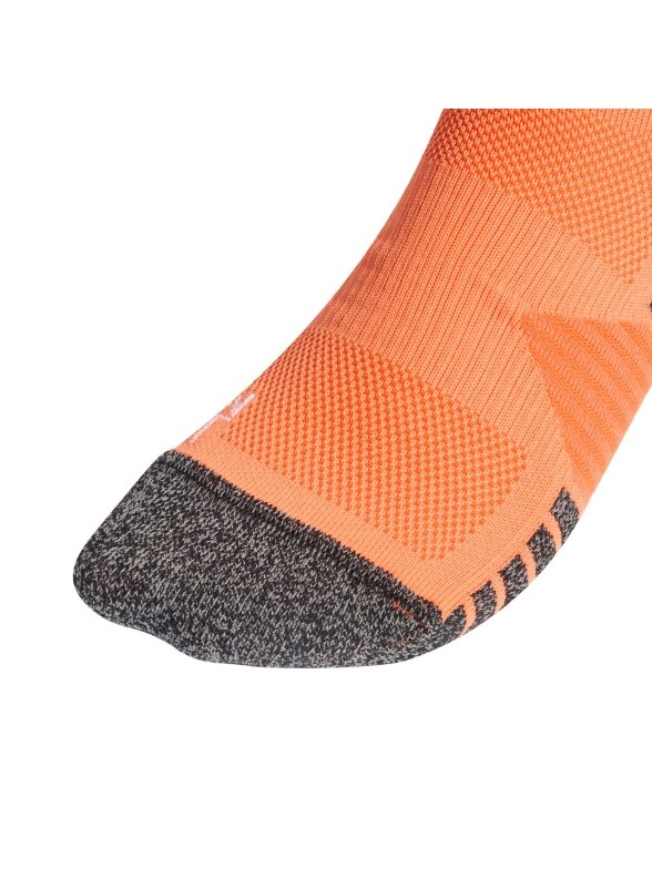 Adidas Tiro 26 Goalkeeper futbolo kojinės oranžinės KE2174 1 Adidas Tiro 26 Goalkeeper futbolo kojinės oranžinės KE2174 1