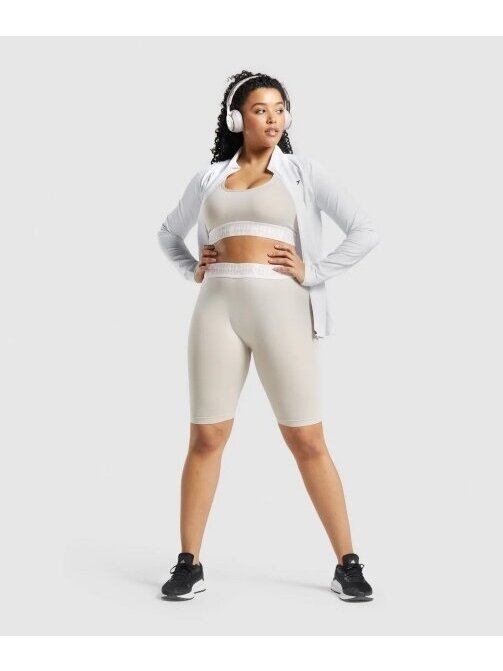 Gymshark šortai moterims smėlio 3 Gymshark šortai moterims smėlio 3