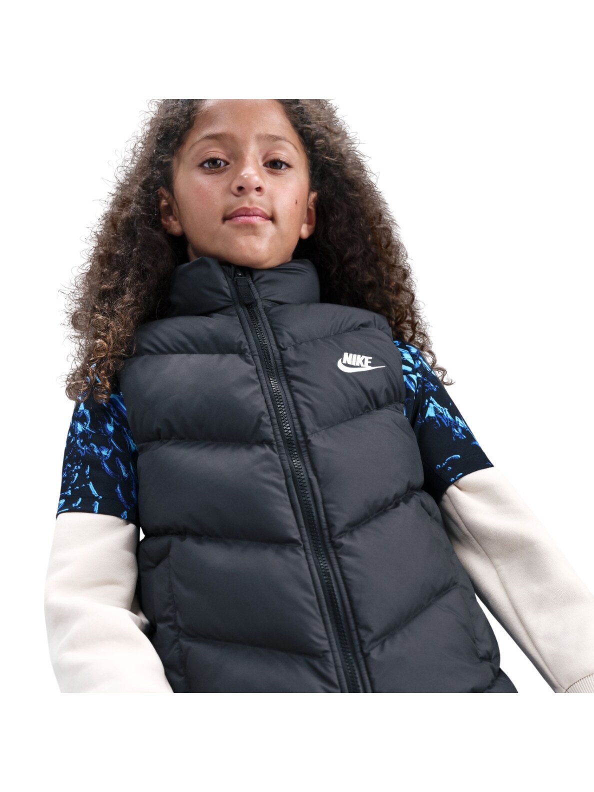 Nike vaikiška liemenė Sportswear All Day Play, juoda, HJ2537 010 2 Nike vaikiška liemenė Sportswear All Day Play, juoda, HJ2537 010 2