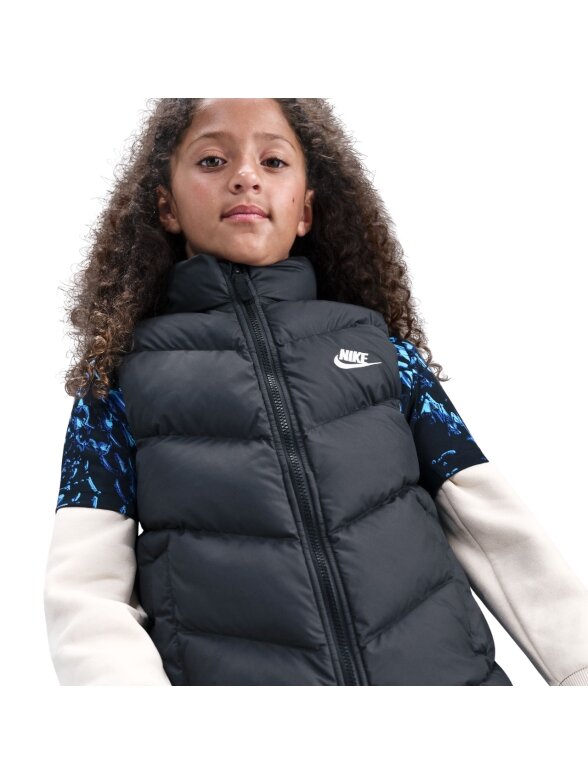 Nike vaikiška liemenė Sportswear All Day Play, juoda, HJ2537 010 2 Nike vaikiška liemenė Sportswear All Day Play, juoda, HJ2537 010 2