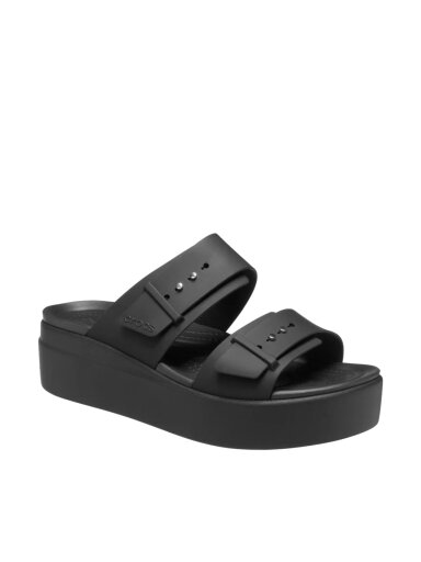 Crocs Brooklyn Low šlepetės moterims juodos