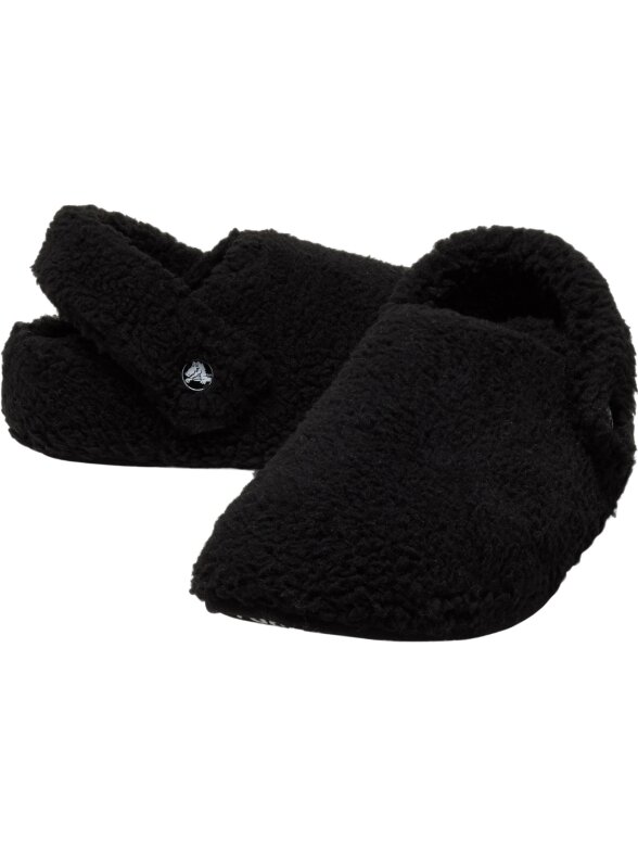 Crocs Classic Cozzy šlepetės juodos 209386 001 3 Crocs Classic Cozzy šlepetės juodos 209386 001 3