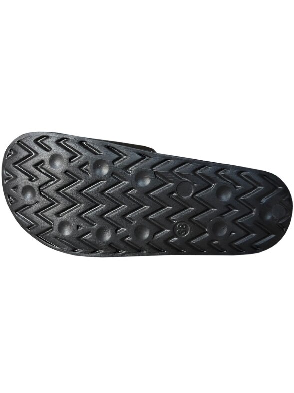 Lee Cooper moteriškos šlepetės juodos ir raudonos LCW-24-42-2483LA 4