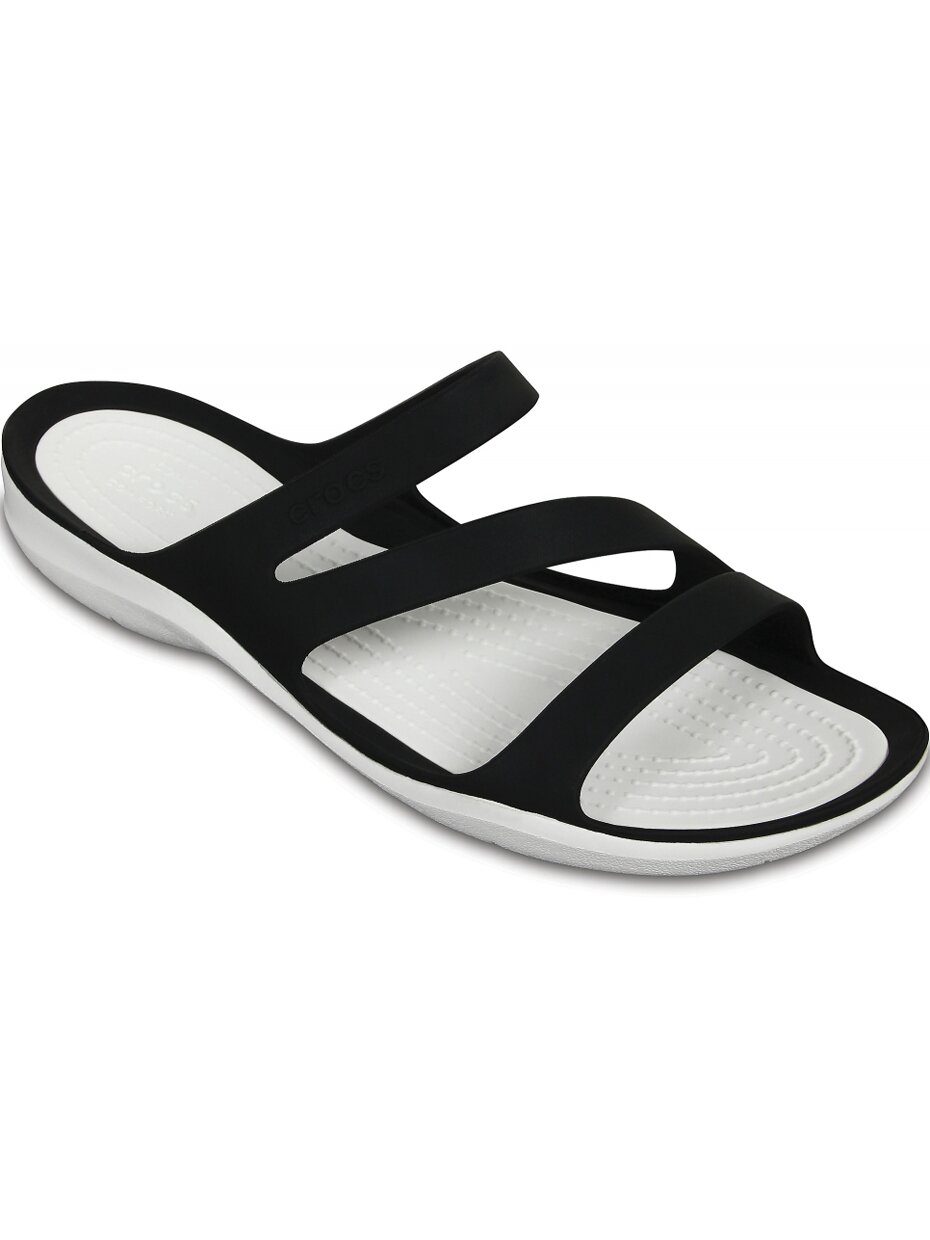 Crocs Swiftwater Sandal W moteriškos šlepetės juodos ir baltos 203998 066 4 Crocs Swiftwater Sandal W moteriškos šlepetės juodos ir baltos 203998 066 4