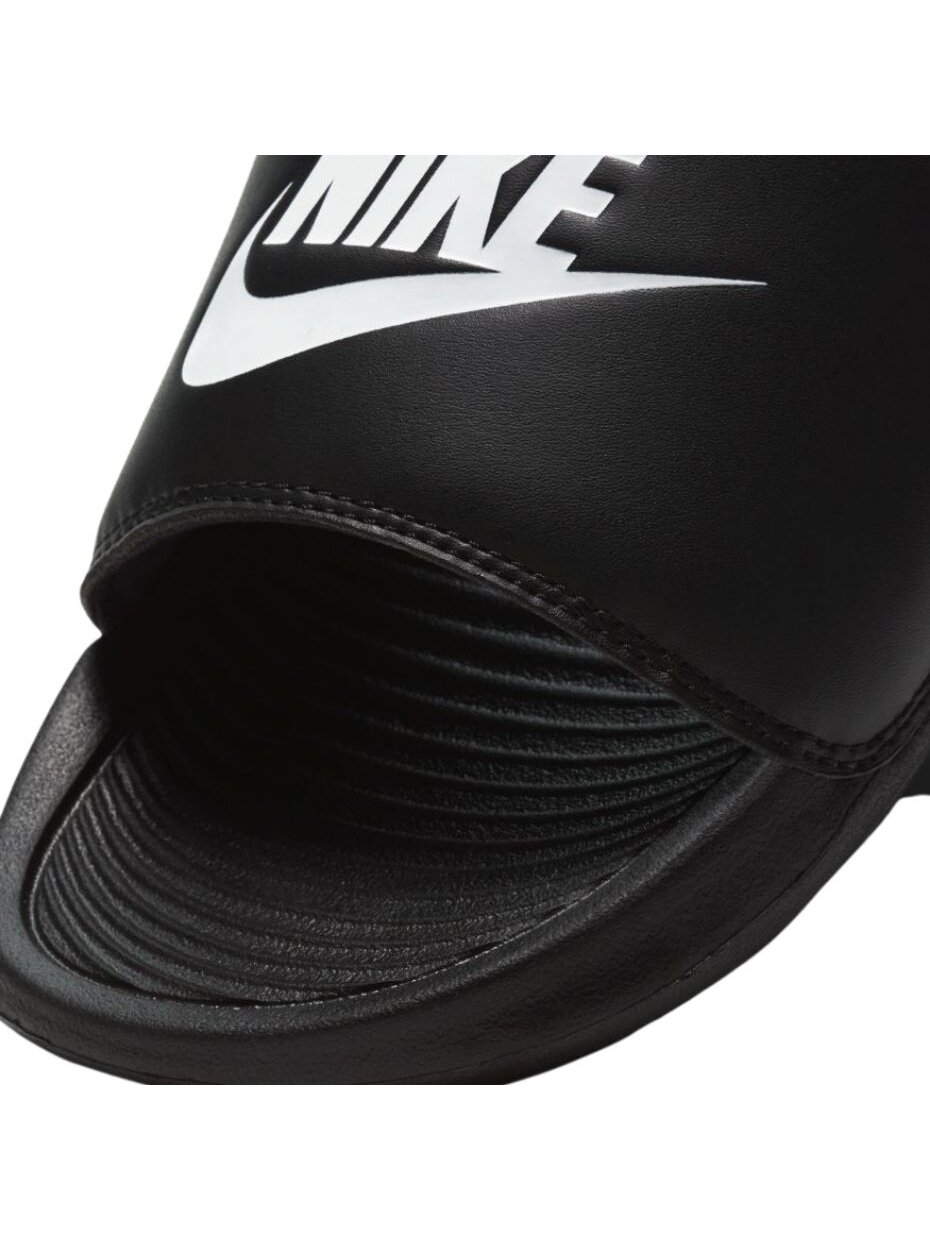 Nike Victori One Slide moteriškos šlepetės juodos CN9677 005 5 Nike Victori One Slide moteriškos šlepetės juodos CN9677 005 5