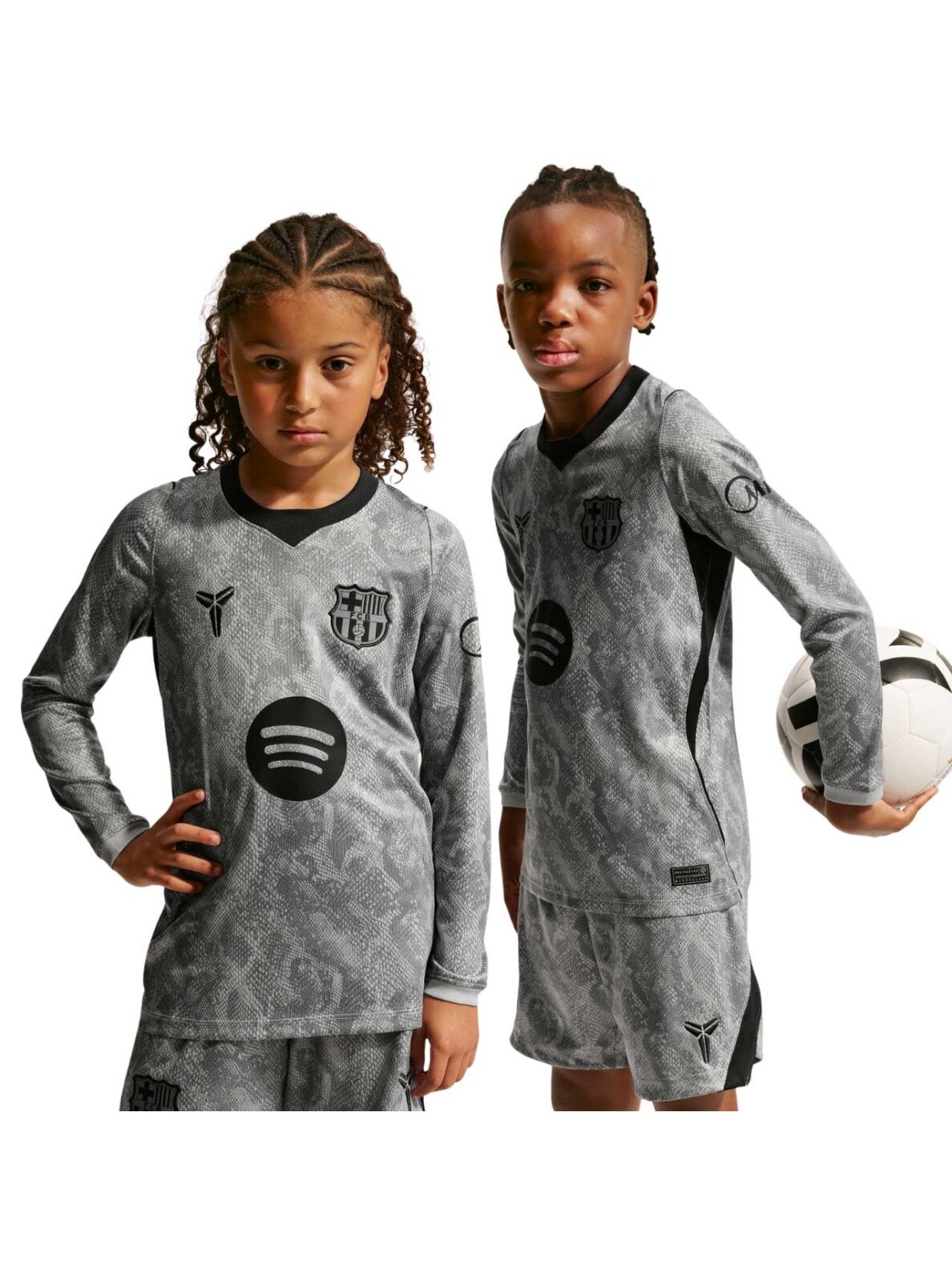 Nike FC Barcelona 2026/27 Stadium Away vaikiški vartininko marškinėliai, pilki, IO8337 013 Nike FC Barcelona 2026/27 Stadium Away vaikiški vartininko marškinėliai, pilki, IO8337 013