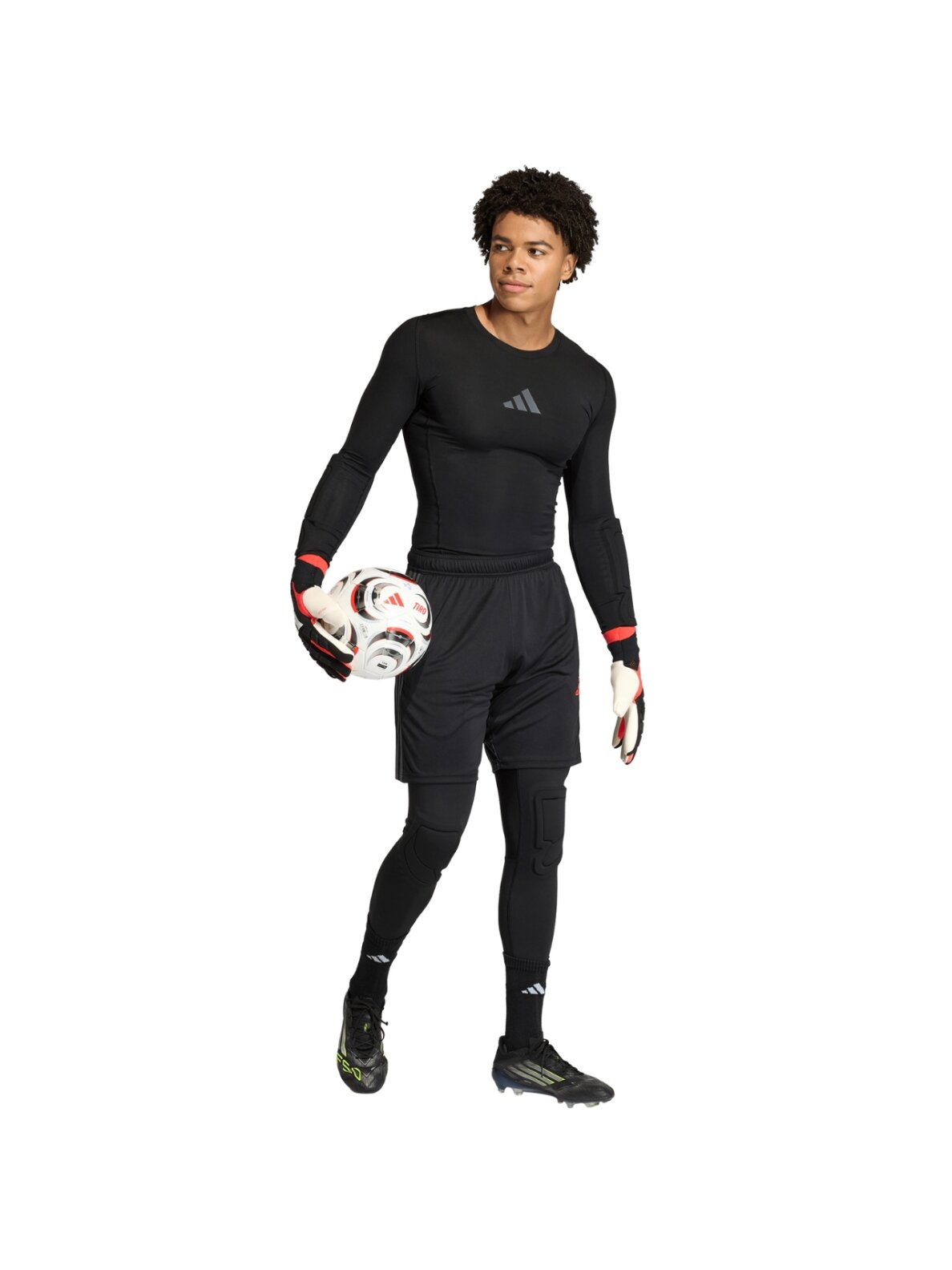Adidas vartininko marškiniai vyrams Padded Goalkeeper Base Layer juodi KA1677 1 Adidas vartininko marškiniai vyrams Padded Goalkeeper Base Layer juodi KA1677 1