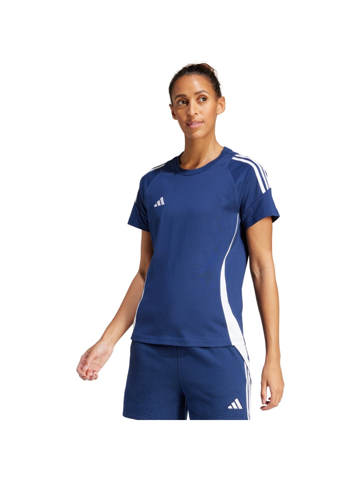 Adidas Tiro 24 Sweat moteriški marškinėliai mėlynos ir baltos spalvos IR9354 Adidas Tiro 24 Sweat moteriški marškinėliai mėlynos ir baltos spalvos IR9354
