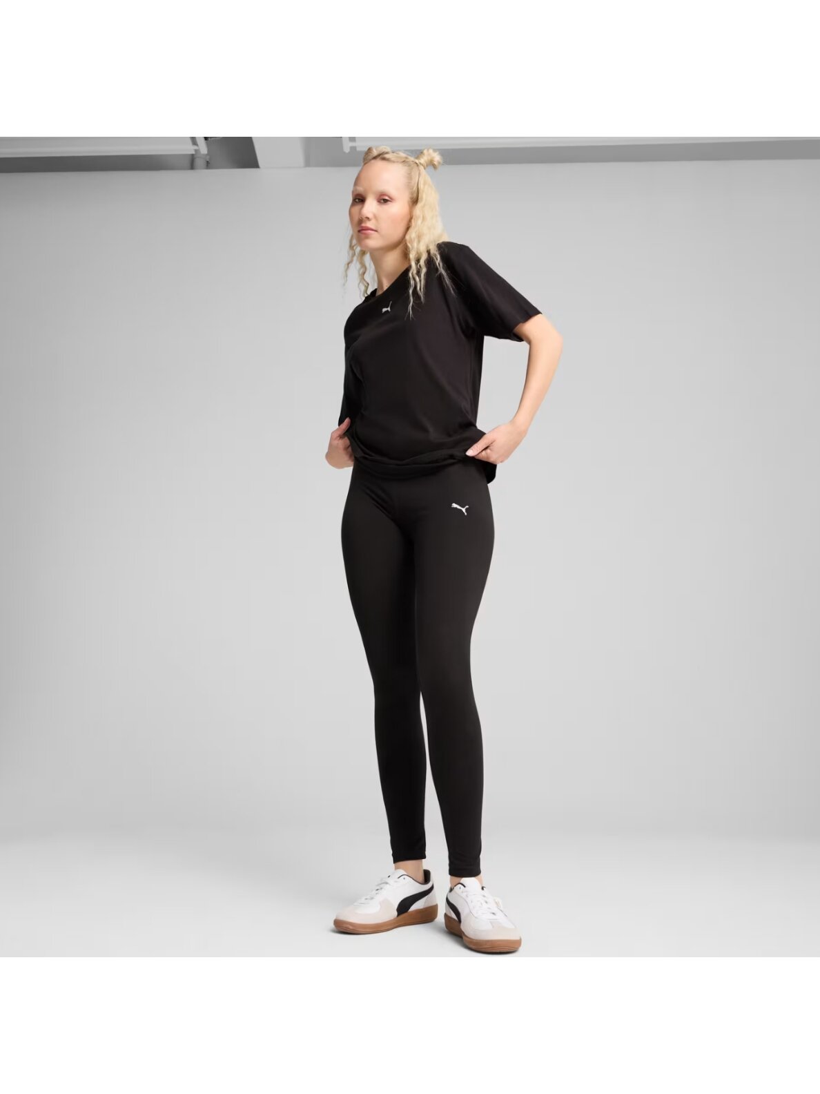 Puma ESS Relaxed Tee marškinėliai moterims, juodi 684971 01 4 Puma ESS Relaxed Tee marškinėliai moterims, juodi 684971 01 4
