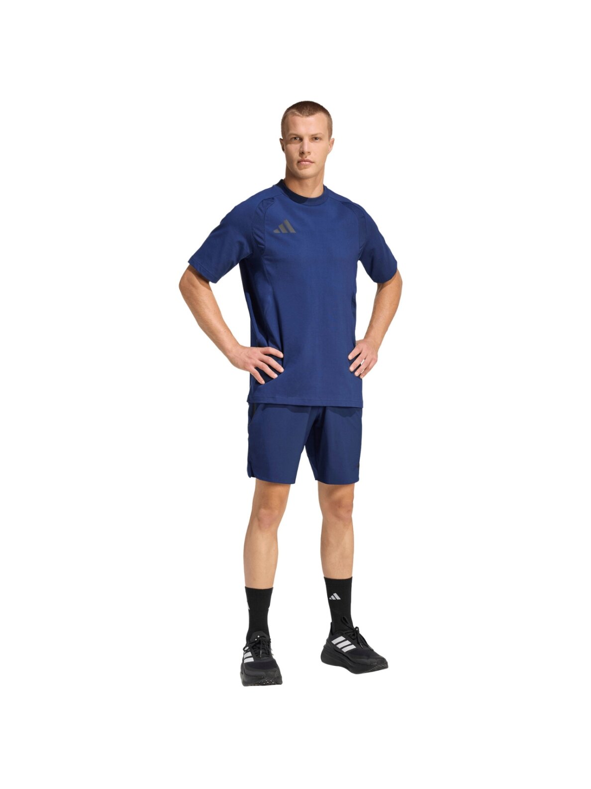 Adidas Tiro 26 Travel Tee marškinėliai vyrams tamsiai mėlyni KD1119 5 Adidas Tiro 26 Travel Tee marškinėliai vyrams tamsiai mėlyni KD1119 5