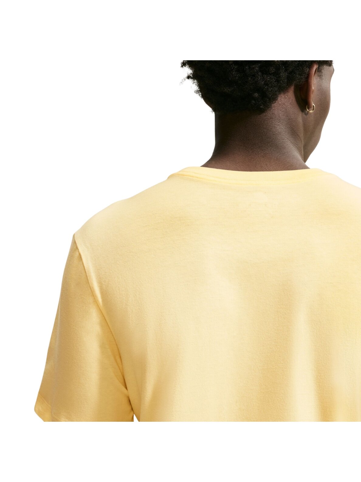 Vyriški marškinėliai Nike Club Tee geltoni AR4997 723 3