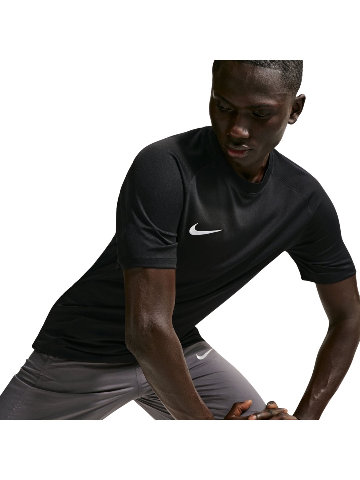 Nike Dri-Fit Park VIII vyrams juoda HV8173 010 3 Nike Dri-Fit Park VIII vyrams juoda HV8173 010 3