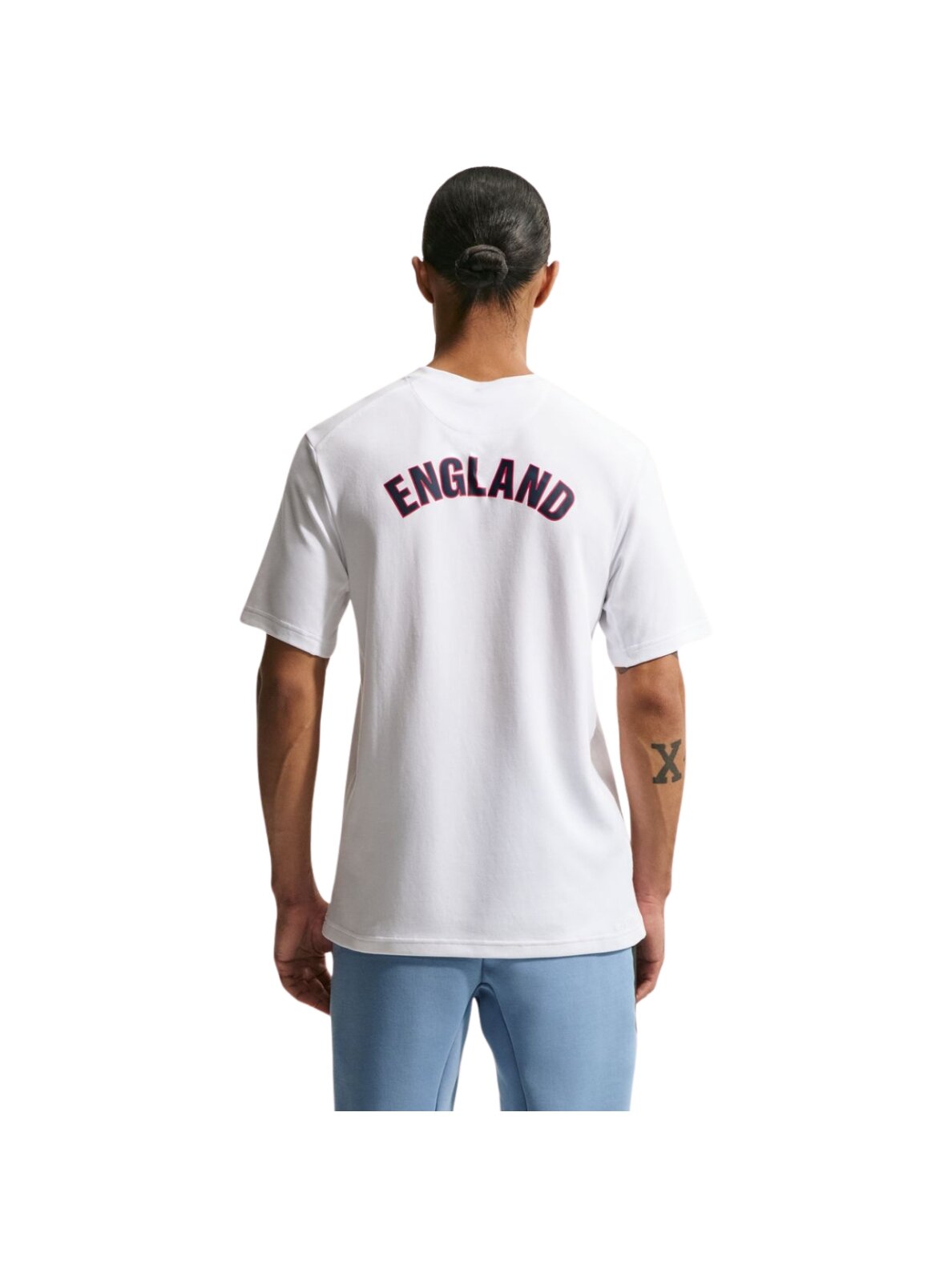 Nike vyrams marškinėliai England Dri-FIT Primary balta IB6228 100 1 Nike vyrams marškinėliai England Dri-FIT Primary balta IB6228 100 1