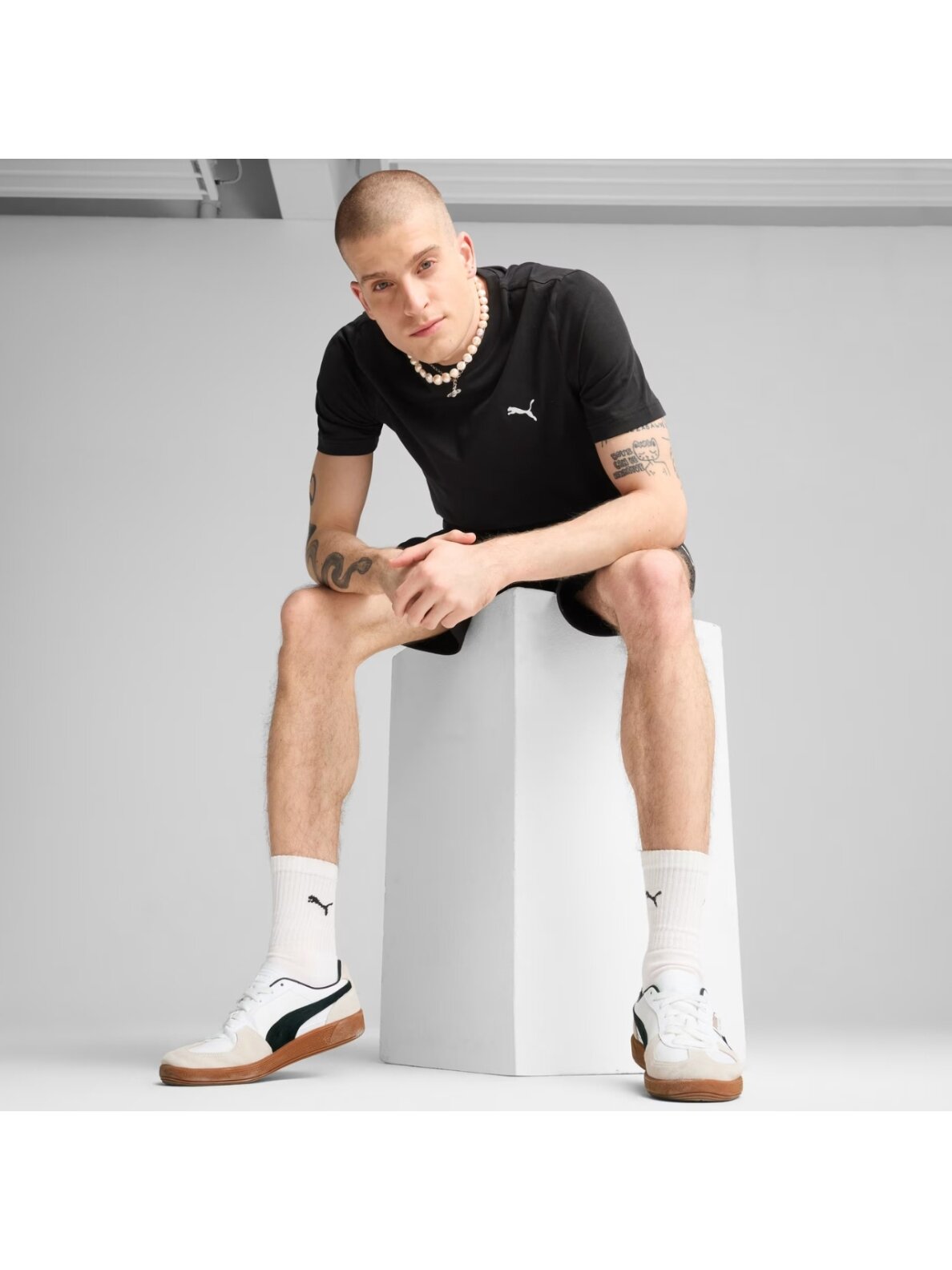 Puma vyriški marškinėliai Ess Small Logo Tee juodi 682538 01 3 Puma vyriški marškinėliai Ess Small Logo Tee juodi 682538 01 3