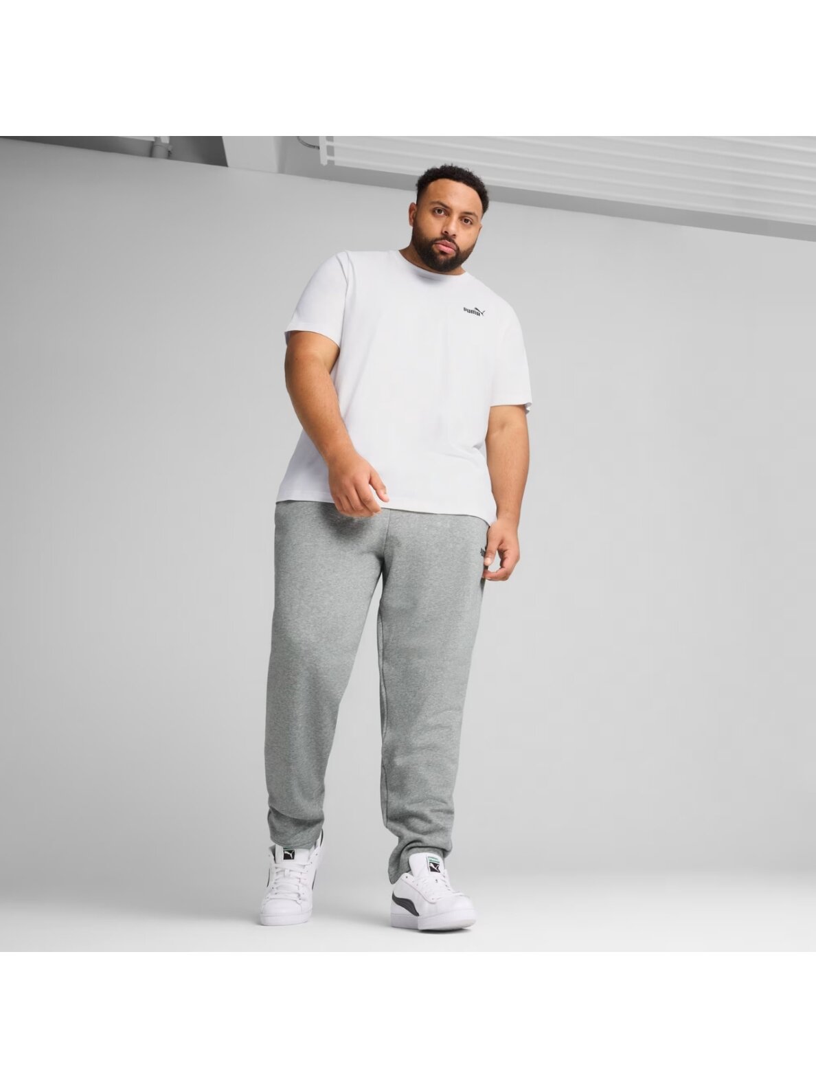 Puma Ess Small No.1 Logo Tee marškinėliai vyrams balti 682534 02 4 Puma Ess Small No.1 Logo Tee marškinėliai vyrams balti 682534 02 4