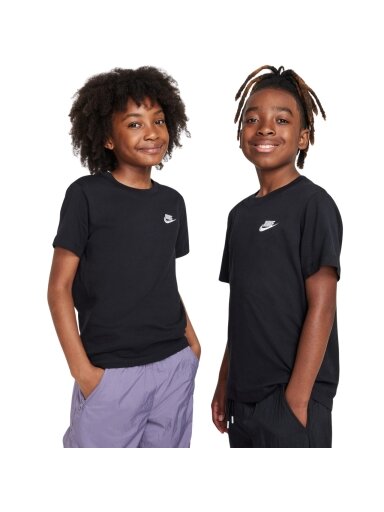 Nike Sportswear vaikiški marškinėliai juodi FZ5177 010