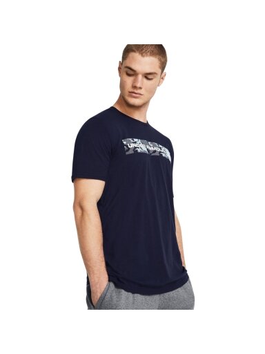 Under Armour Camo Chest Stripe vyriški marškinėliai, tamsiai mėlyni 1376830 410