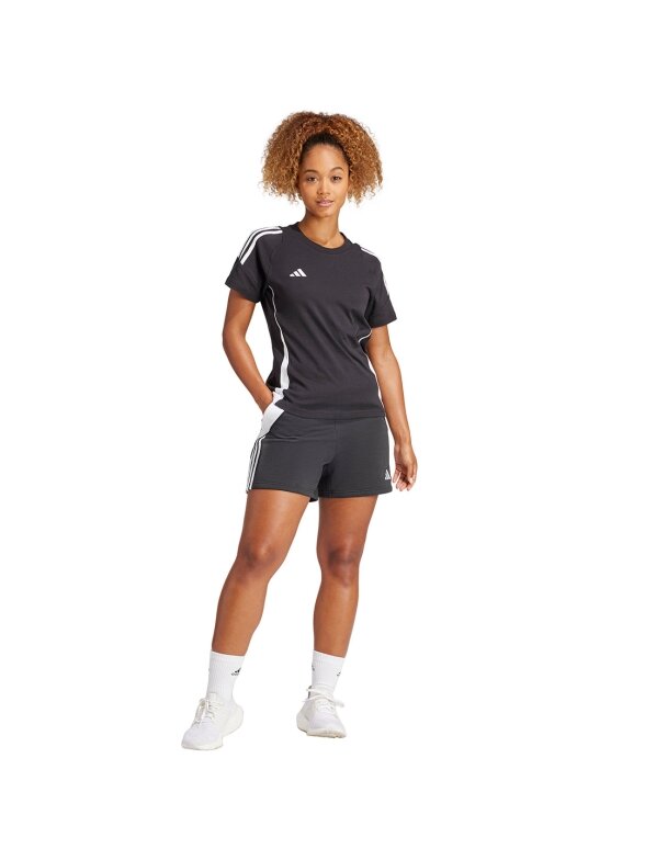 Moteriški marškinėliai Adidas Tiro 24 Sweat Tee juodi IJ9955 3 Moteriški marškinėliai Adidas Tiro 24 Sweat Tee juodi IJ9955 3