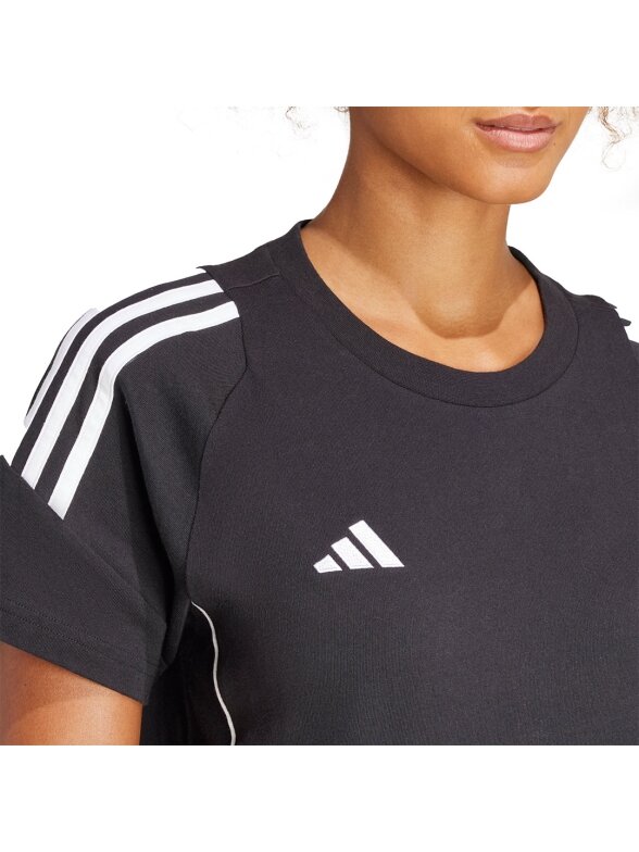 Moteriški marškinėliai Adidas Tiro 24 Sweat Tee juodi IJ9955 4 Moteriški marškinėliai Adidas Tiro 24 Sweat Tee juodi IJ9955 4