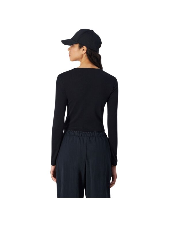 Champion Moteriški Crewneck Croptop marškinėliai juodi 117435 KK001 2