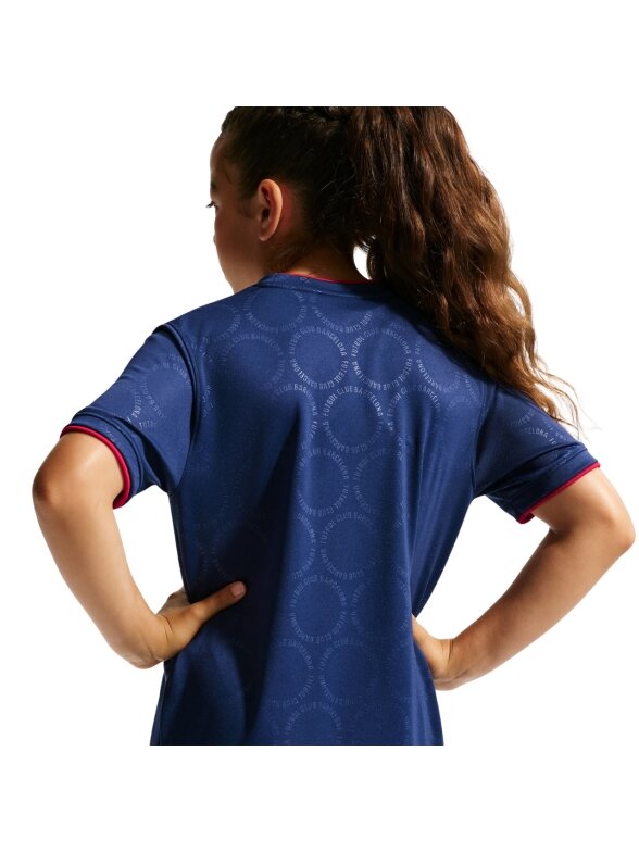 Nike vaikiški marškinėliai FC Barcelona Third, tamsiai mėlyni, II6713 498 1 Nike vaikiški marškinėliai FC Barcelona Third, tamsiai mėlyni, II6713 498 1