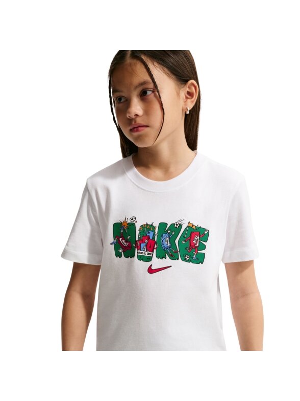 Nike Sportswear vaikiški marškinėliai balti IM9534 100 2 Nike Sportswear vaikiški marškinėliai balti IM9534 100 2