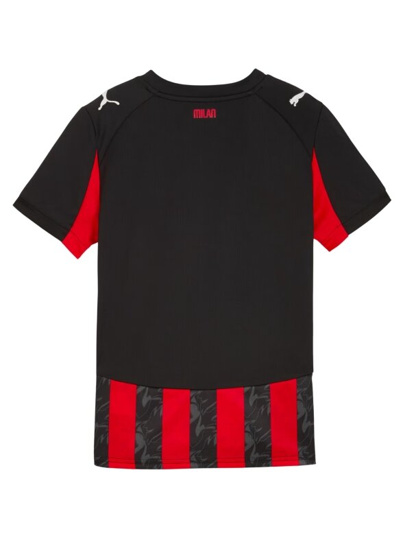 Puma AC Milan Home Jersey Replica vaikiški marškinėliai juodi ir raudoni 779965 01 1 Puma AC Milan Home Jersey Replica vaikiški marškinėliai juodi ir raudoni 779965 01 1