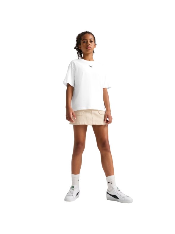 Puma Ess Centered Cat Logo Boxy Tee vaikiški marškinėliai balti 685131 02 4 Puma Ess Centered Cat Logo Boxy Tee vaikiški marškinėliai balti 685131 02 4
