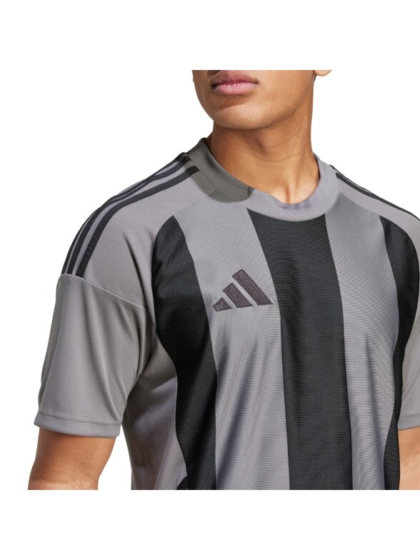 Vyriški marškinėliai Adidas Striped 24 Jersey pilkos ir juodos spalvos IW2145 5 Vyriški marškinėliai Adidas Striped 24 Jersey pilkos ir juodos spalvos IW2145 5