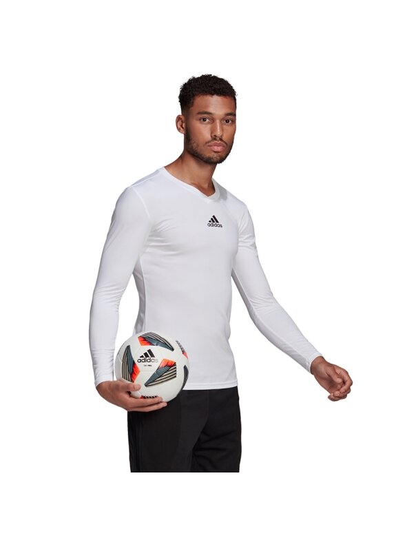 Vyriški Adidas Team Base Tee balti GN5676