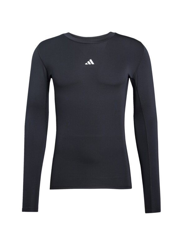 adidas Techfit Long Sleeve vyrams juoda JP2944 1 adidas Techfit Long Sleeve vyrams juoda JP2944 1