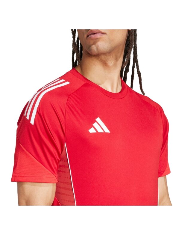 Adidas Tiro 25 Competition Training vyriški marškinėliai raudoni JI6488 5 Adidas Tiro 25 Competition Training vyriški marškinėliai raudoni JI6488 5