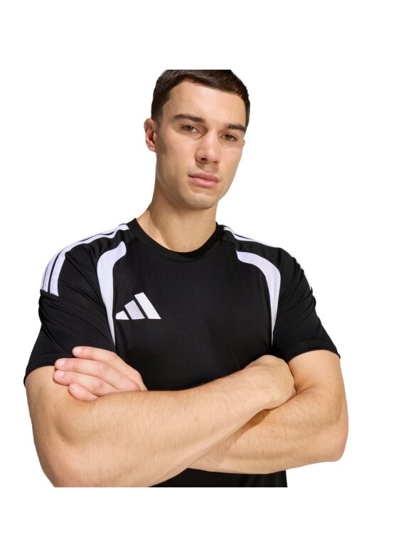 Adidas vyrams futbolo marškinėliai Tiro 26 League Jersey juodos-baltos spalvos KB1348 3