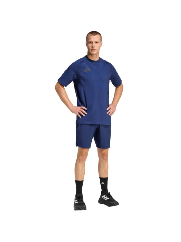 Adidas Tiro 26 Travel Tee marškinėliai vyrams tamsiai mėlyni KD1119 5 Adidas Tiro 26 Travel Tee marškinėliai vyrams tamsiai mėlyni KD1119 5