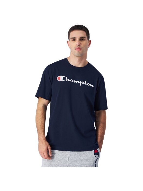 Champion SS Tee vyriški marškiniai, tamsiai mėlyni 220256 BS501 Champion SS Tee vyriški marškiniai, tamsiai mėlyni 220256 BS501