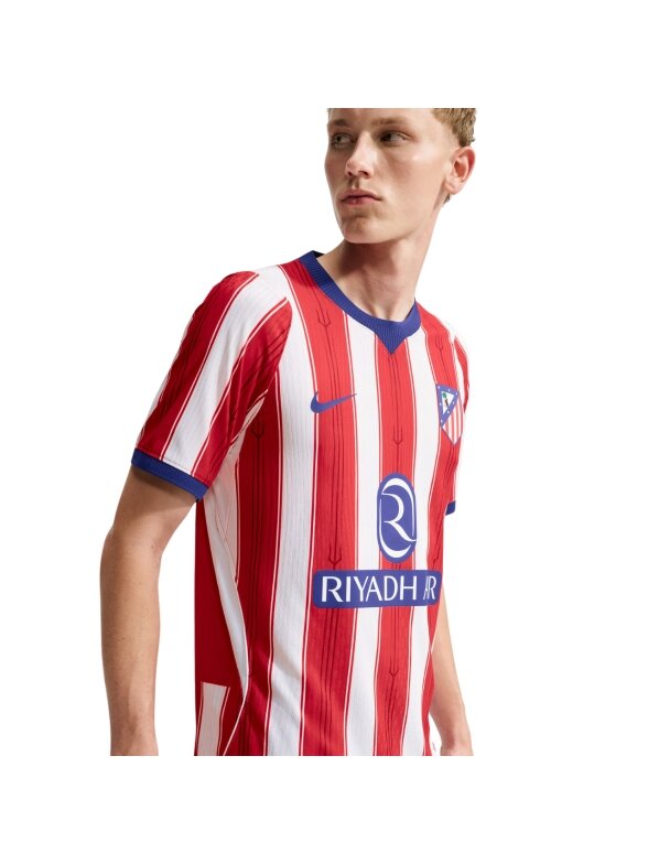 Nike Atlético Madrid Match 2026/27 vyriški marškinėliai raudoni ir balti II2740 101 4 Nike Atlético Madrid Match 2026/27 vyriški marškinėliai raudoni ir balti II2740 101 4