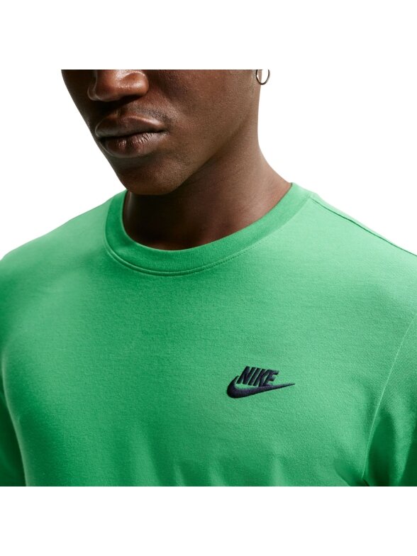 Vyriški marškinėliai Nike Club Tee žalia AR4997 306 4