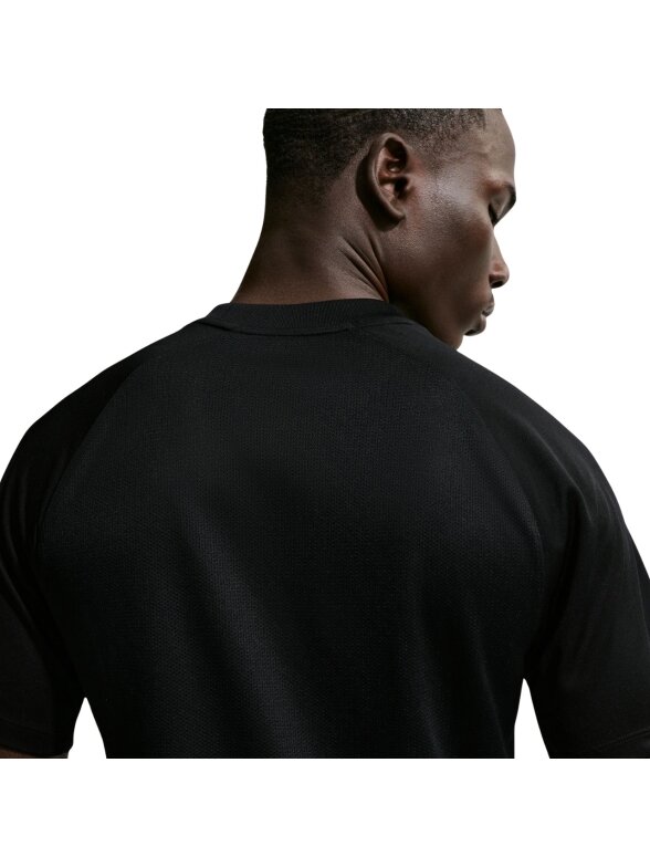 Nike Dri-Fit Park VIII vyrams juoda HV8173 010 4 Nike Dri-Fit Park VIII vyrams juoda HV8173 010 4