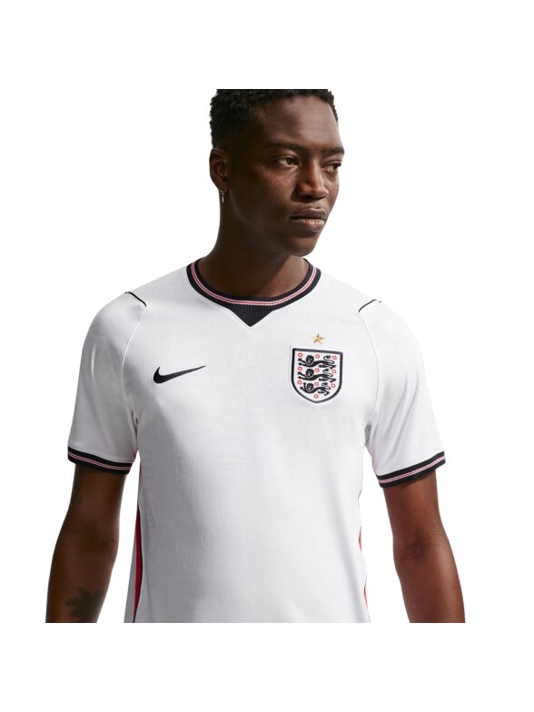 Nike vyriški marškinėliai England 2026 Stadium Home balta IB5290 100 4 Nike vyriški marškinėliai England 2026 Stadium Home balta IB5290 100 4