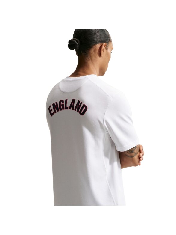 Nike vyrams marškinėliai England Dri-FIT Primary balta IB6228 100 3 Nike vyrams marškinėliai England Dri-FIT Primary balta IB6228 100 3
