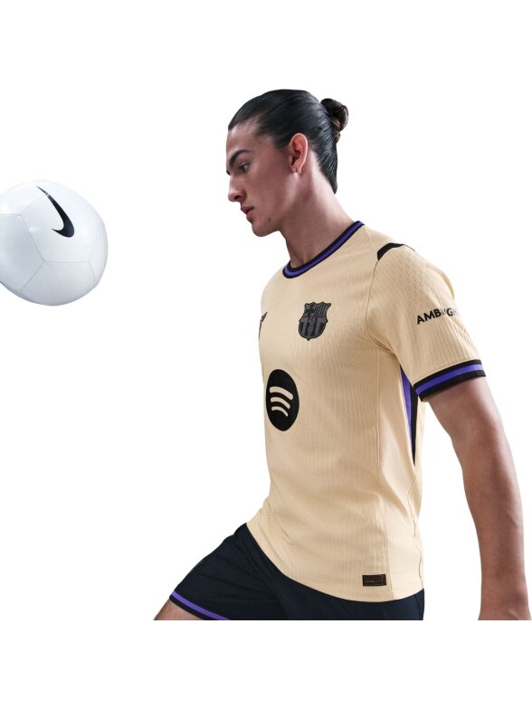 Nike FC Barcelona 2025/26 Match Away vyriški marškinėliai, bežiniai, HJ4554 784 5