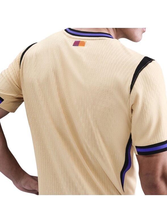 Nike FC Barcelona 2025/26 Match Away vyriški marškinėliai, bežiniai, HJ4554 784 6 Nike FC Barcelona 2025/26 Match Away vyriški marškinėliai, bežiniai, HJ4554 784 6