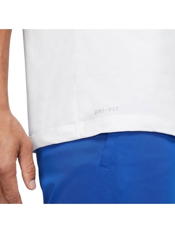 Nike vyriški marškinėliai Nk Df Te Dfc Crew Solid balti AR6029 100 4