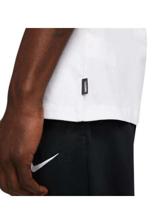 Nike NK Fc Tee Seasonal Block vyriški marškinėliai balti DH7444 100