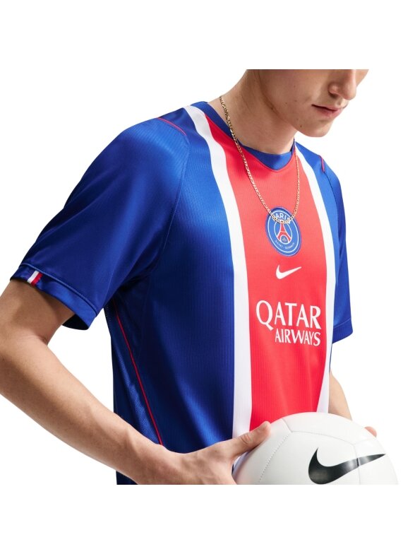 Nike Paris Saint-Germain 2026/27 Stadium Home vyrų megztinis mėlynai raudonas II1885 417 5 Nike Paris Saint-Germain 2026/27 Stadium Home vyrų megztinis mėlynai raudonas II1885 417 5