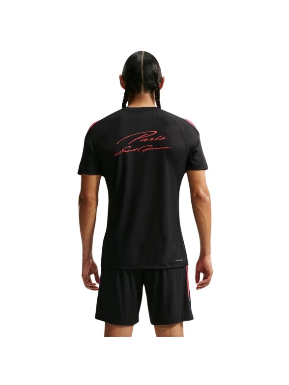 Nike PSG vyriški marškinėliai juodi II1855 011 1 Nike PSG vyriški marškinėliai juodi II1855 011 1
